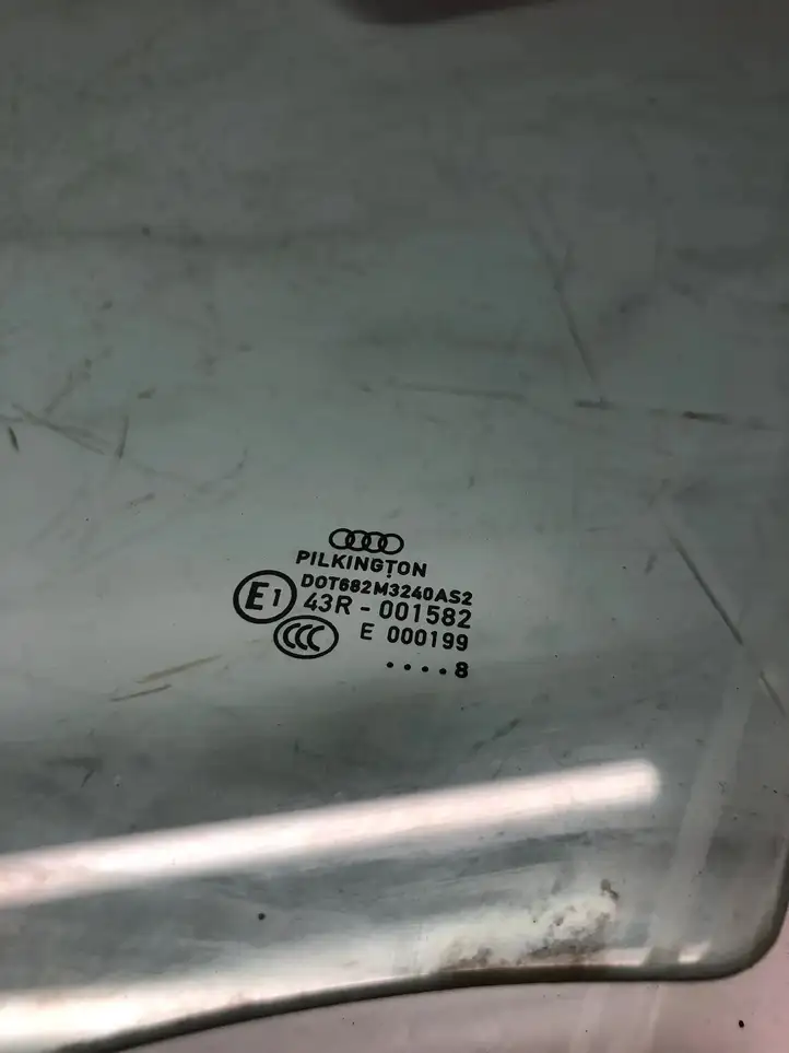 Audi A4 S4 B8 8K (2007 - 2011) 43R001582 Стекло передней двери — фото 5