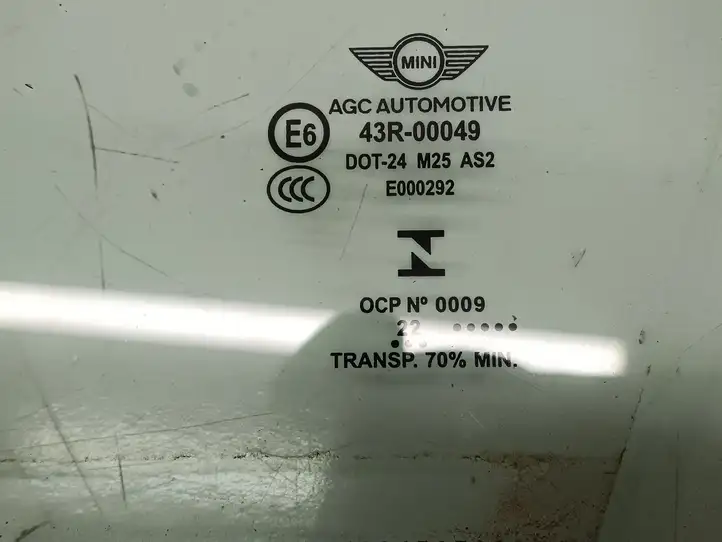 Mini Cooper Countryman F60 (2020 - 2023) 43R00049 Стекло передней двери — фото 2