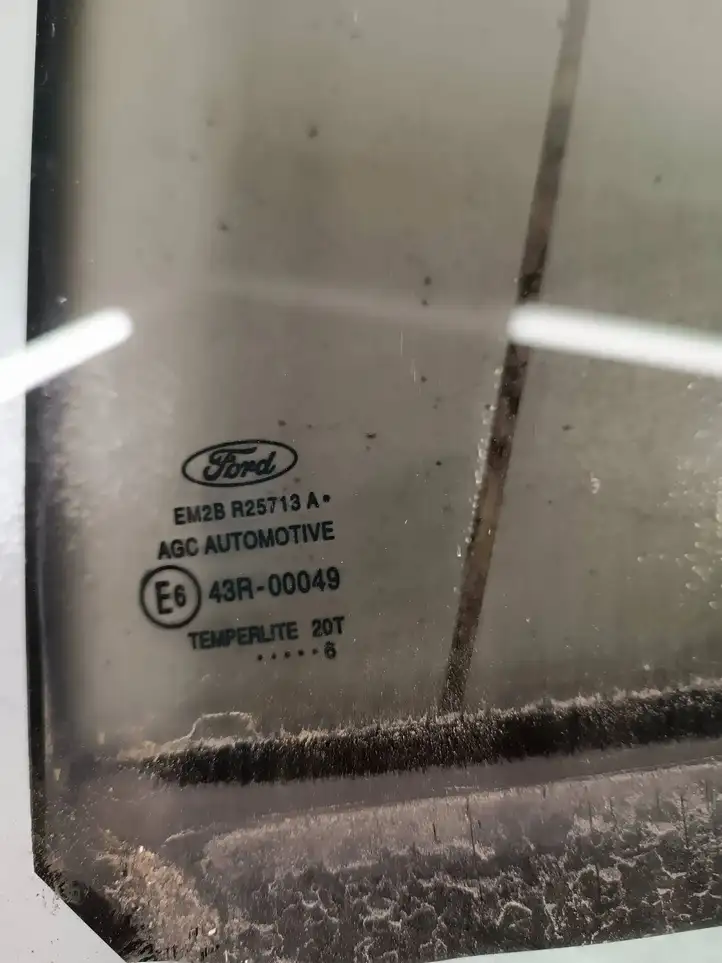 Ford S-MAX (2015 - ) EM2BR25713A Стекло задней двери — фото 3