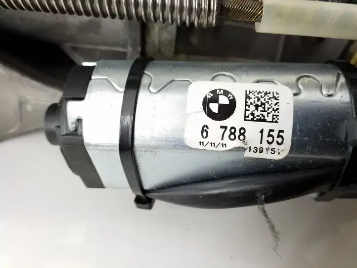 BMW 5 F10 F11 (2009 - 2016) P10768701 Комплект оси рулевого колеса — фото 3