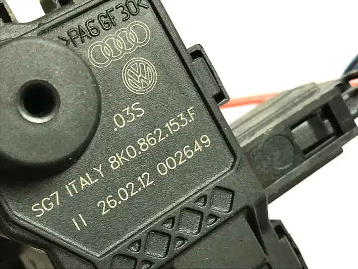 Audi Q5 SQ5 (2008 - 2012) 8K0862153F Привод замка крышки топливного бака — фото 3