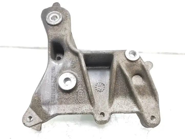 Ford Mondeo MK IV (2007 - 2014) 9656392880 Кронштейн насоса ГУР — фото 3