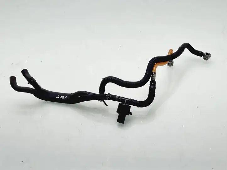 Volkswagen Touareg I (2002 - 2010) 059130300CC Трубка топливной системы — фото 1