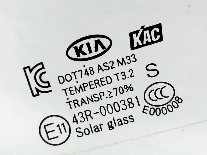 Kia Soul (2014 - 2016) 43R000381 Стекло передней двери — фото 3