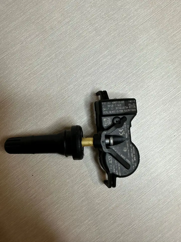 Volvo V70 (2000 - 2004)  KR5TIS-03 Другая деталь салона