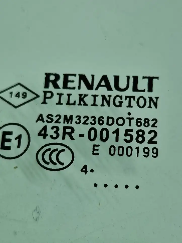 Renault Laguna III (2007 - 2015) 43R001582 Стекло задней двери — фото 7
