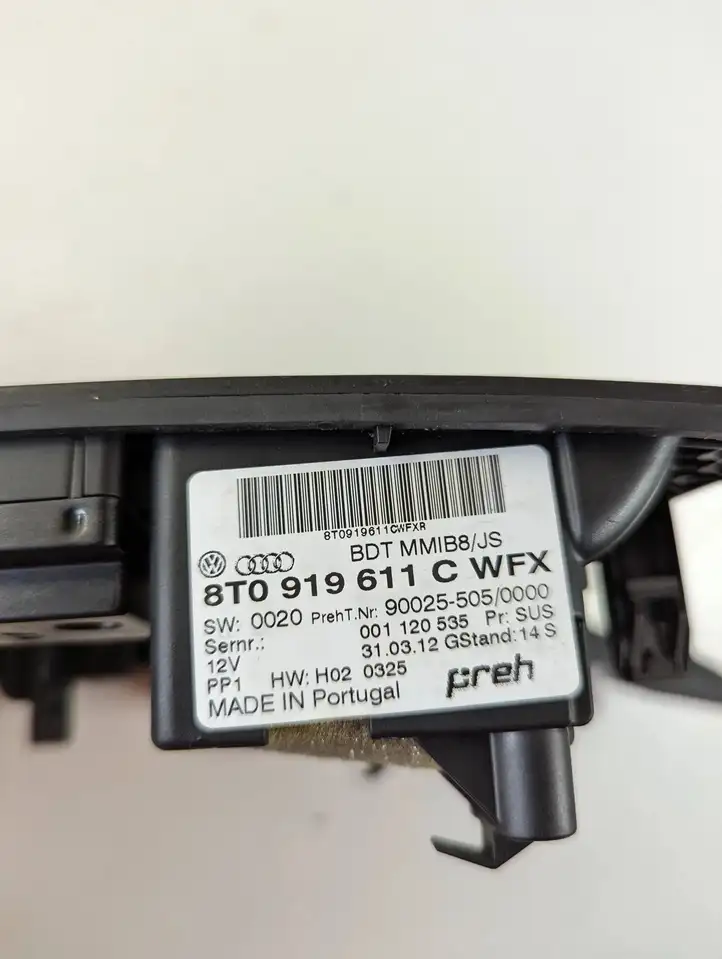 Audi A5 8T 8F (2011 - 2016) 8T0919611C Контроллер мультимедийной системы — фото 4