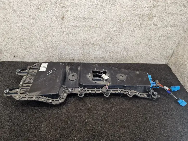 Land Rover Range Rover Evoque (2018 - )  K8D214B227AK  Аккумуляторная батарея гибридного / электрического автомобиля