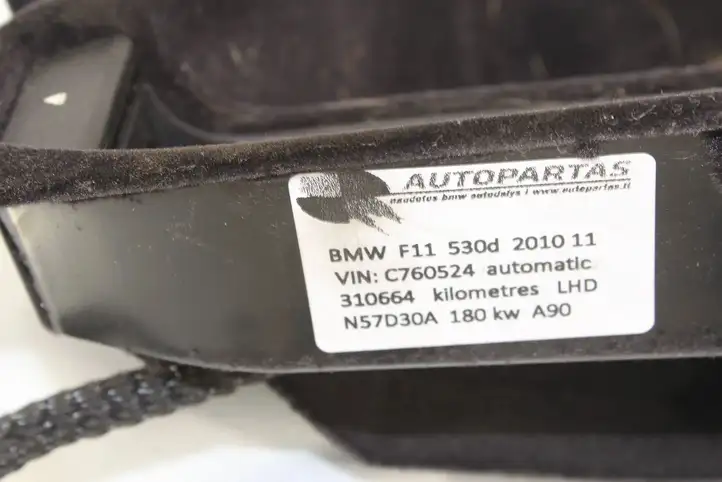 BMW 5 F10 F11 (2009 - 2016) 9206729 Прочие детали салона — фото 4