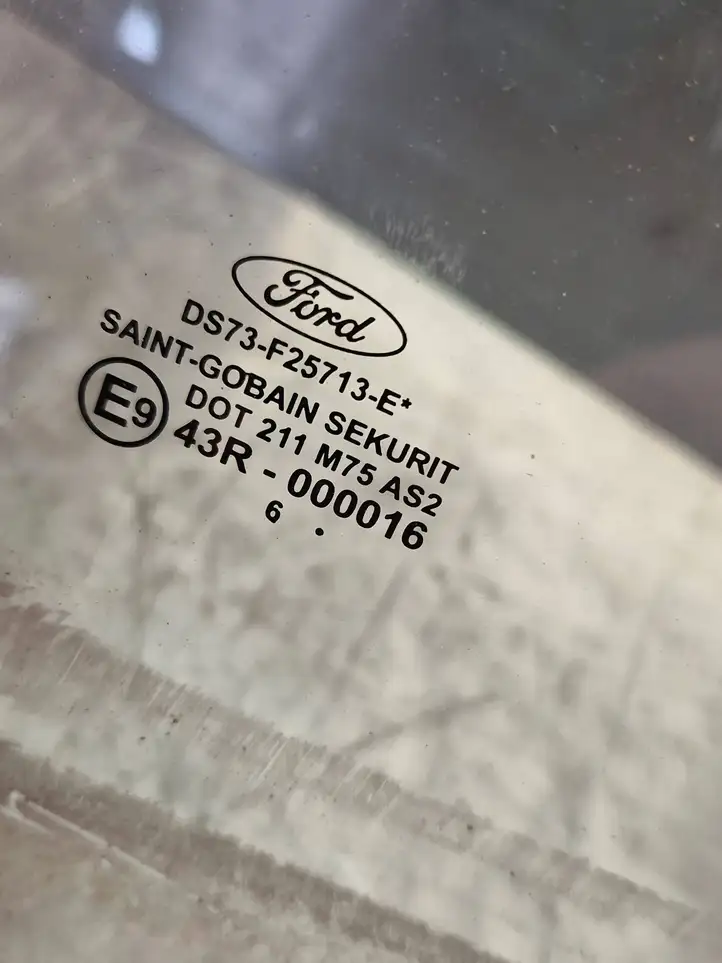 Ford Mondeo MK V (2014 - ) 43R000016 Стекло задней двери — фото 3