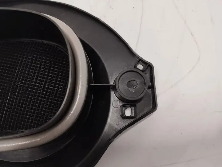 Mercedes-Benz (2014 - 2021) A2056800008 Решетка сабвуфера — фото 2