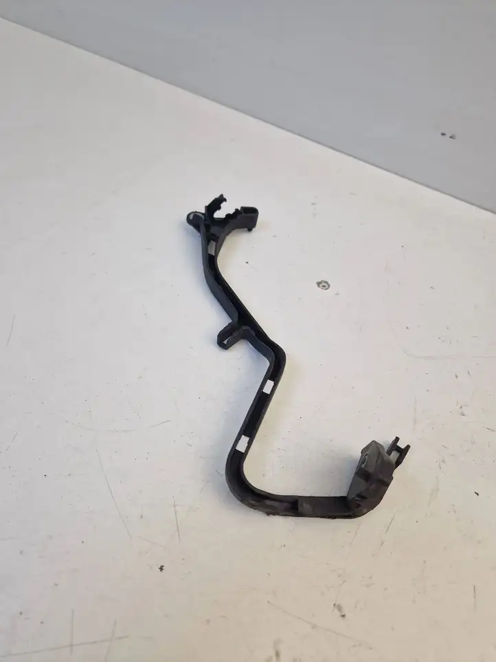 Mercedes-Benz E W213 (2016 - ) A2135467400 Прочие внешние детали — фото 1
