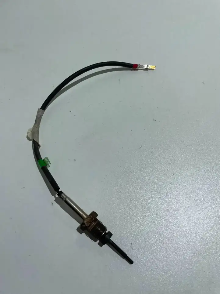 Audi A4 S4 B8 8K (2007 - 2011) 03L906088 Датчик температуры выхлопных газов — фото 1