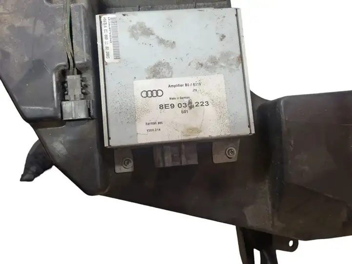 Audi A4 S4 B7 8E 8H (2004 - 2009) 8E903538203S Сабвуфер — фото 4