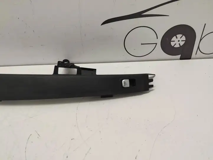 Mercedes-Benz E W213 (2016 - )  A2056906725 Другая деталь салона