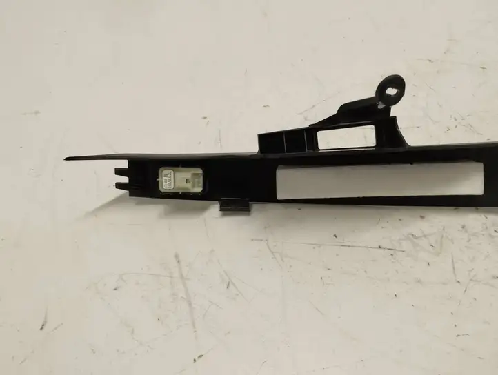 Mercedes-Benz E W213 (2016 - )  A2056906725 Другая деталь салона