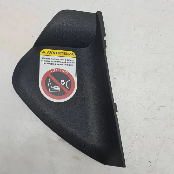 Mercedes-Benz ML W164 (2005 - 2011)  A1646800439 Другая деталь салона