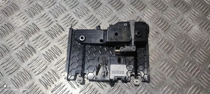 Volvo XC90 (2014 - 2019) 31369149 Прочие детали салона — фото 2