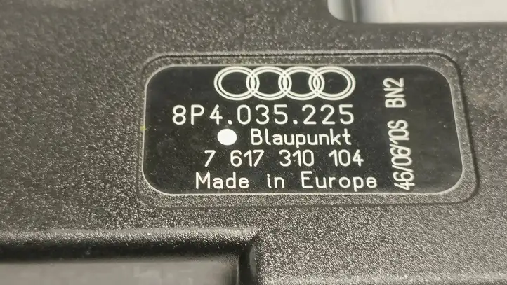 Audi A3/S3 8P (2004 - 2008) 8P4035225 Усилитель антенны — фото 5