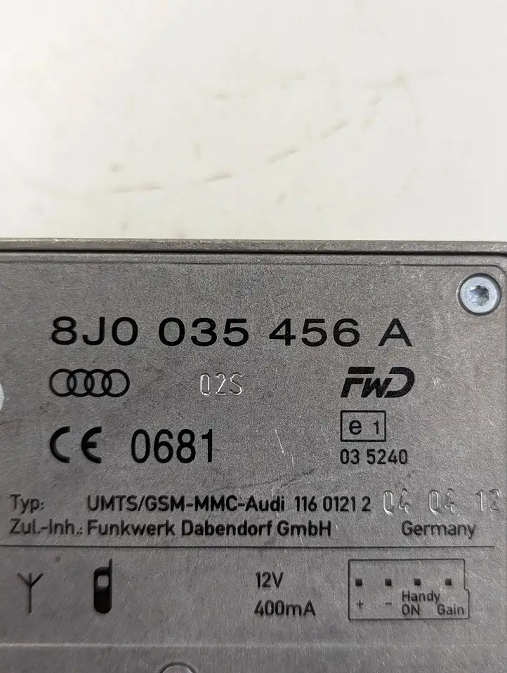 Audi A5 8T 8F (2011 - 2016) 8J0035456A Усилитель антенны — фото 5