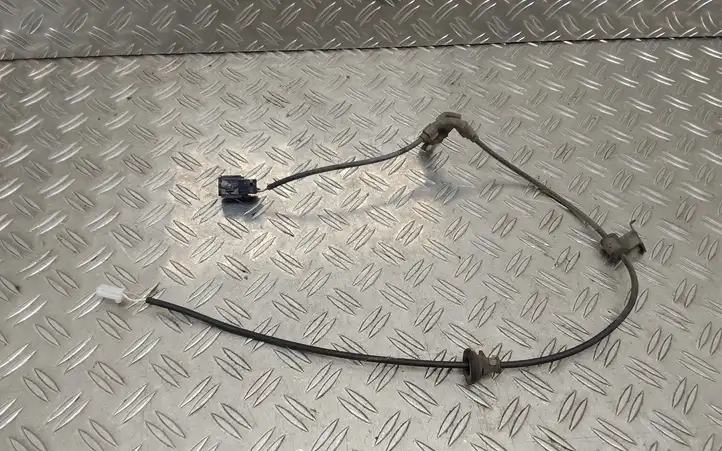 Toyota Yaris (2014 - 2019) Проводка заднего датчика ABS — фото 1
