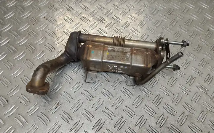 Toyota Corolla Verso AR10 (2004 - 2009) 256800R021 Охладитель клапана EGR — фото 1