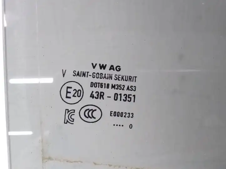 Volkswagen ID.3 (2019 - ) 10A845026C Стекло задней двери — фото 2