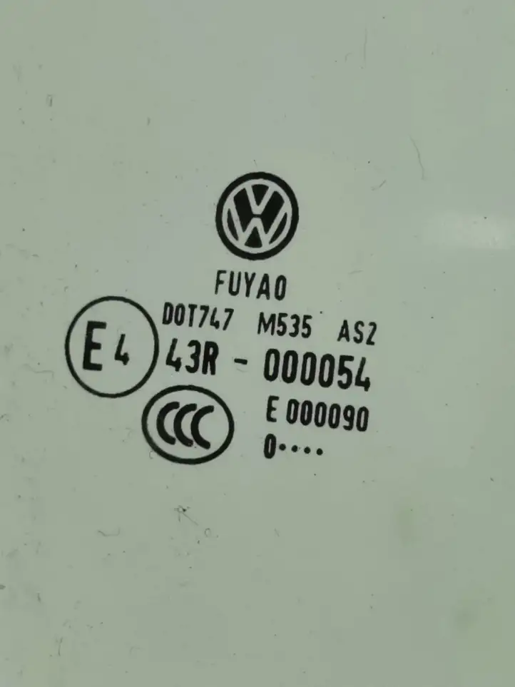Volkswagen Cross Polo (2009 - 2018) E443R000054 Стекло передней двери — фото 2