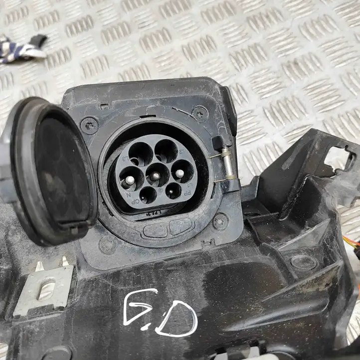 Mercedes-Benz C W205 (2014 - 2021) A2055400904 Кабель для зарядки электромобилей — фото 6