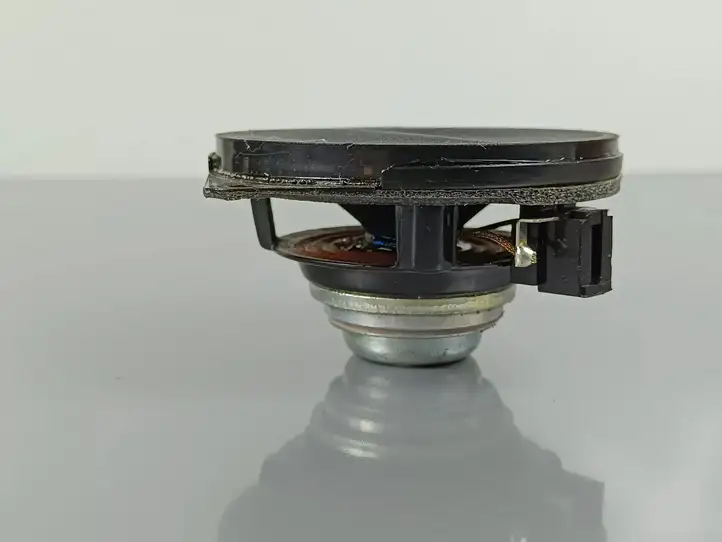 Jeep Grand Cherokee WL (2021 - ) P68416998AA Динамик панели приборов — фото 2