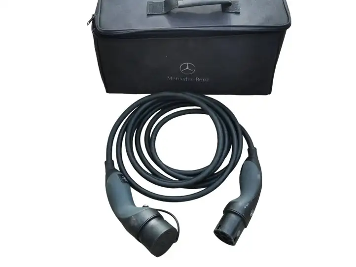 Mercedes-Benz EQS V297 (2021 - ) A005832305 Кабель для зарядки электромобилей — фото 4