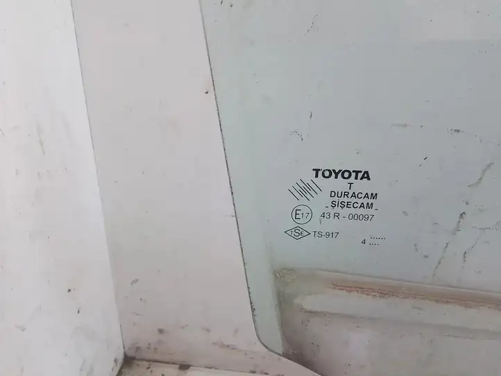 Toyota Corolla Verso E121 (2001 - 2004) 43R00097 Стекло передней двери — фото 3