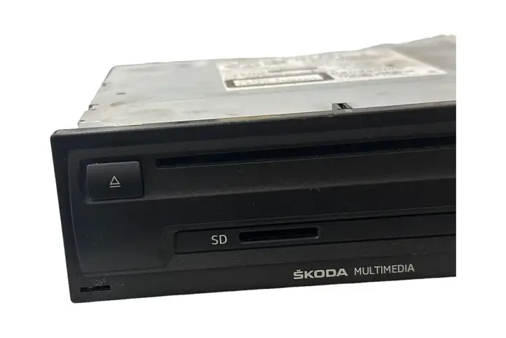Skoda Octavia Mk2 (1Z) (2004 - 2013) 5E0035842A CD/DVD чейнджер — фото 2