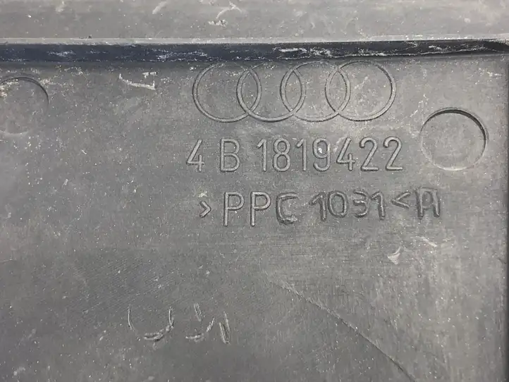 Audi A6 S6 C5 4B (2001 - 2004) 4B1819422 Крышка ящика аккумулятора — фото 5