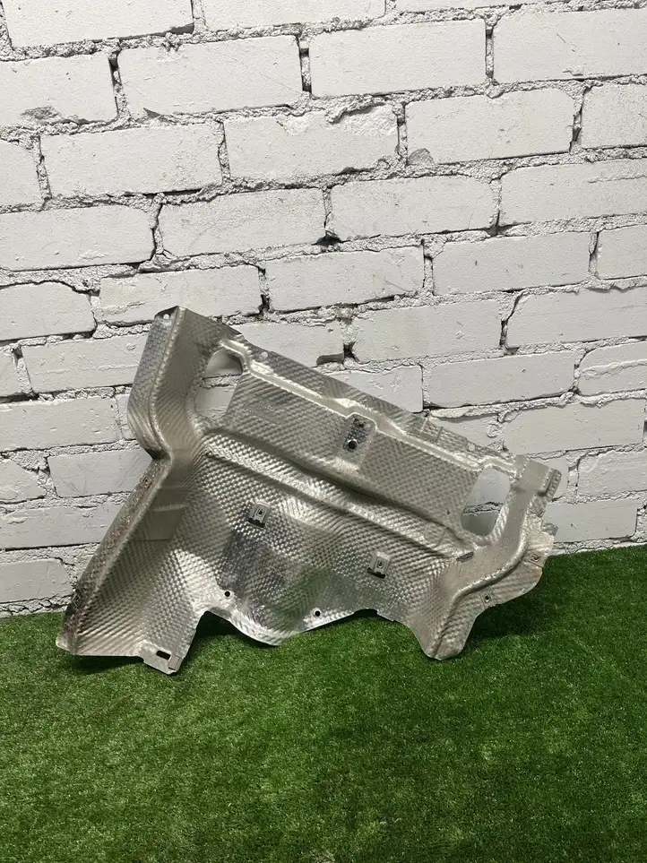 Mercedes-Benz GLE W167 (2019 - ) A1676801704 Теплоизоляция (теплозащита) — фото 1
