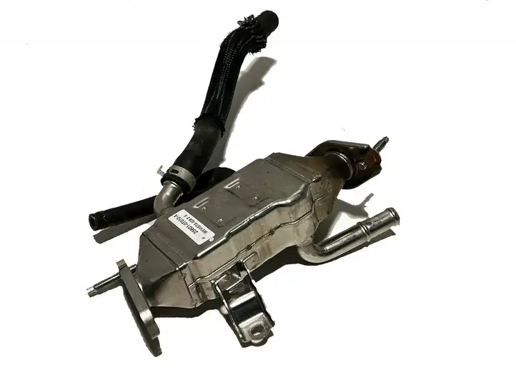 Toyota C-HR (2016 - 2022)  256010T010A Охладитель EGR