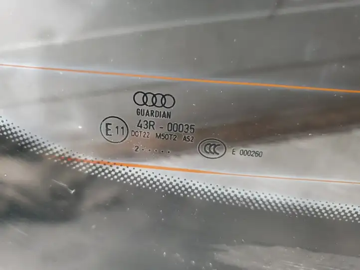 Audi A8 S8 D4 4H (2010 - 2014) LONG Заднее стекло — фото 6