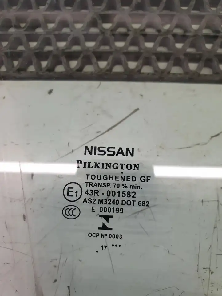 Nissan Qashqai (2013 - 2017) 43R001582 Стекло передней двери — фото 5