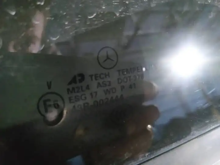 Mercedes-Benz ML W164 (2005 - 2011) Стекло задней двери — фото 3