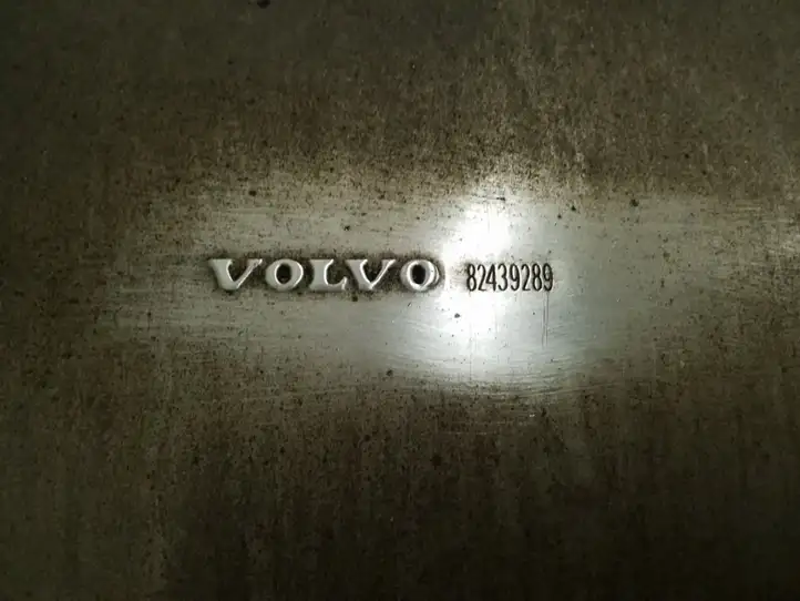 Volvo V60 (2018 - ) 82439289 Глушитель — фото 2