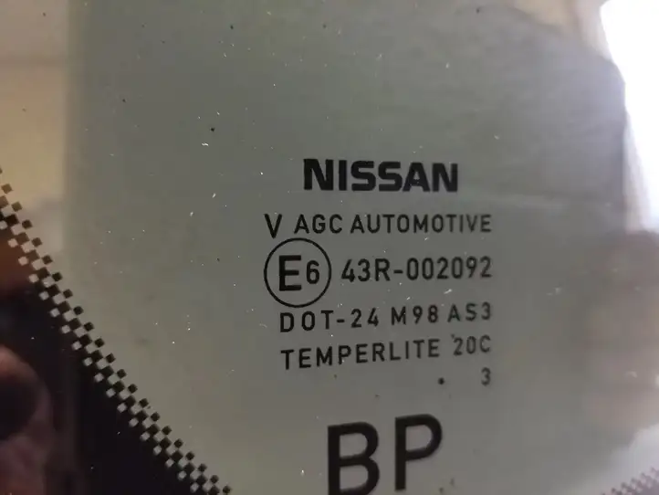 Nissan Qashqai J12 (2021 - ) Заднее боковое стекло — фото 2