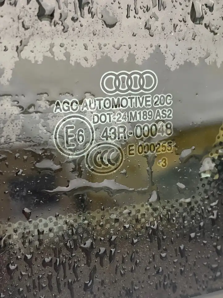 Audi Q3 8U (2011 - 2014) 43R00048 Заднее боковое стекло — фото 3