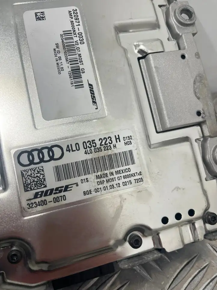 Audi Q7 4L (2009 - 2015) 4L0035223H Усилитель звука — фото 5