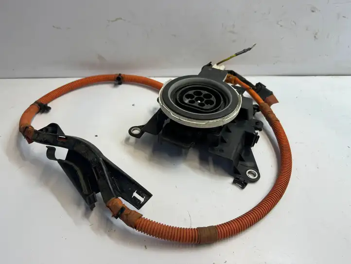BMW 3 F30 F35 F31 (2012 - 2018) 7409973 Кабель для зарядки электромобилей — фото 1