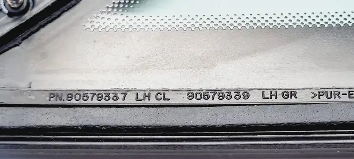 Opel Zafira A (1999 - 2003) 90579337 Треугольное стекло кузова — фото 3