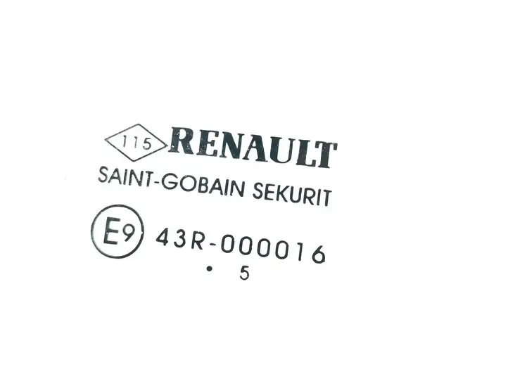 Renault Kadjar (2015 - 2018) 43R000016 Стекло передней двери — фото 2