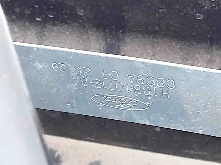 Ford Fiesta (2017 - ) L1BB10723AA Ящик аккумулятора — фото 2