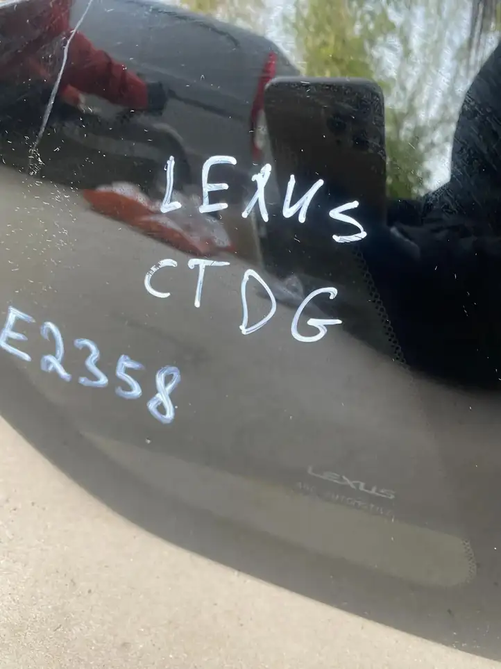 Lexus CT 200H (2013 - 2017) 43R007953 Стекло задней двери — фото 3