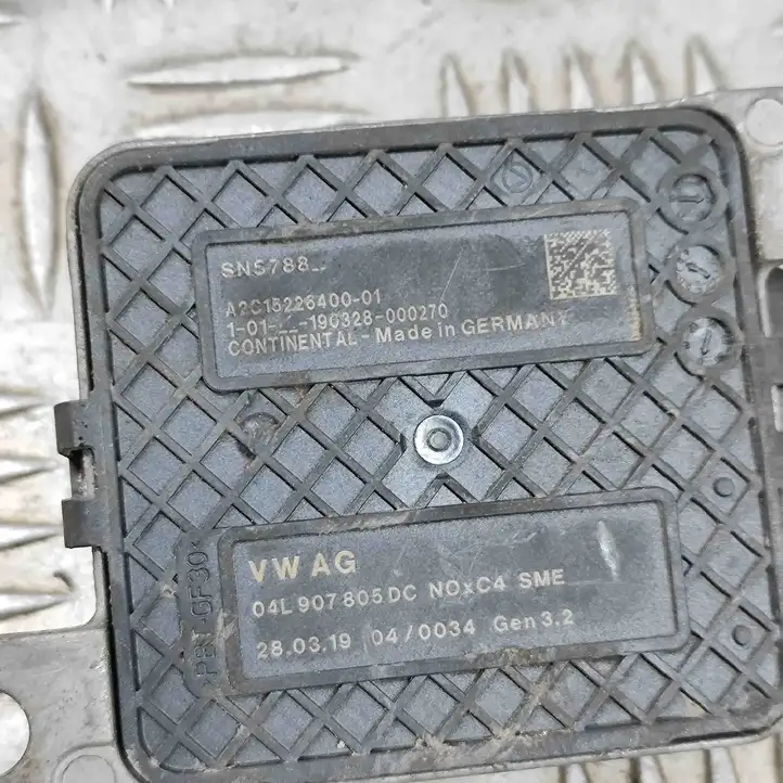 Volkswagen PASSAT B8 (2015 - ) 04L907805DC Лямбда-зонд — фото 10