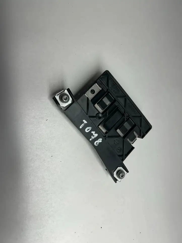 Seat Leon (5F) (2012 - 2019)  4M0035456A Усилитель антенны